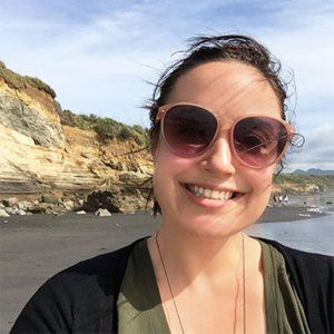 Meet your Posher, Jen